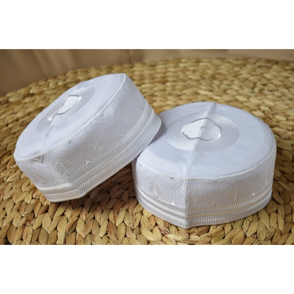 Peci kopiah madina bugis warna putih polos motif pohon kurma harga terjangkau kualitas bagus