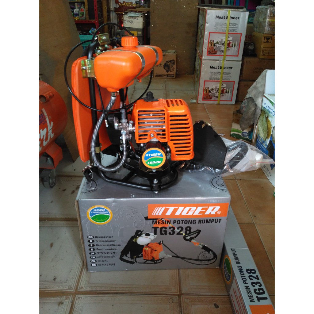 Machine World Mesin  Potong Rumput  Merk Stihl 