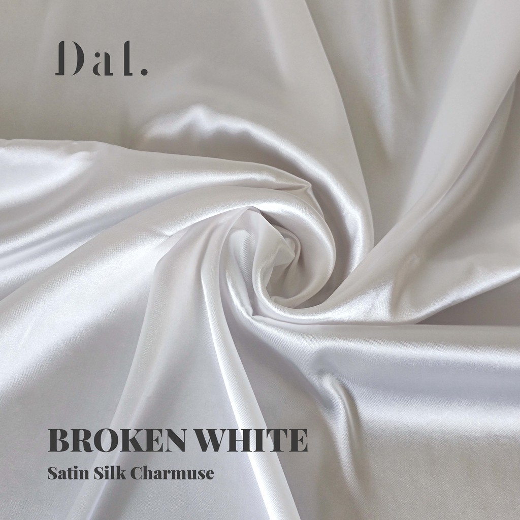 1/2 meter kain bahan satin silk charmuse premium warna broken white putih gading mengkilap glossy quality sateen saten charmeuse kualitas super puring furing bagus murah gamis dress gaun pesta hijab seragam jahit bridesmaid