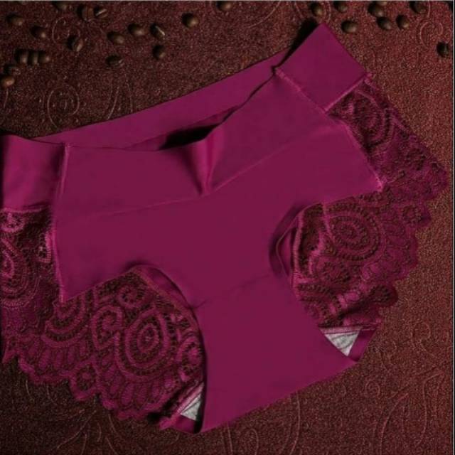 READYSTOCK
Women Upscale sexy ice Silk Underwear Hot Sexy 