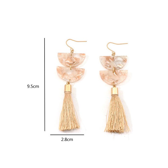 LRC Anting Gantung Fashion Beige Geometric Tassel Earrings D63055