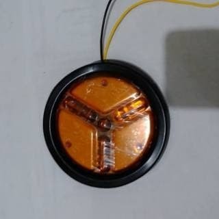 Lampu LED sein running 24volt