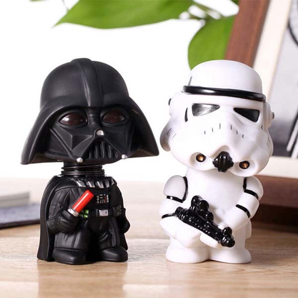 Pajangan Mobil / Ruangan Action Figure Star Wars Darth Vader &amp; Stroom Trooper Shaking Head