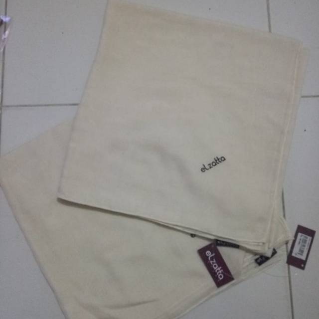Kerudung elzatta polos