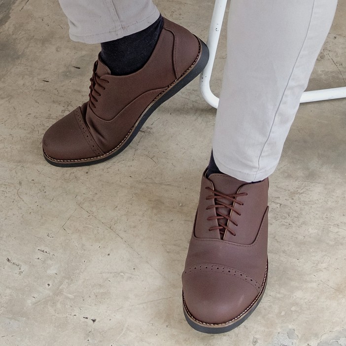 Oxford Brown | Sepatu Pantofel Santai Kerja Kantor Kuliah Pria Cowok Men Laces | FORIND x Lvnatica