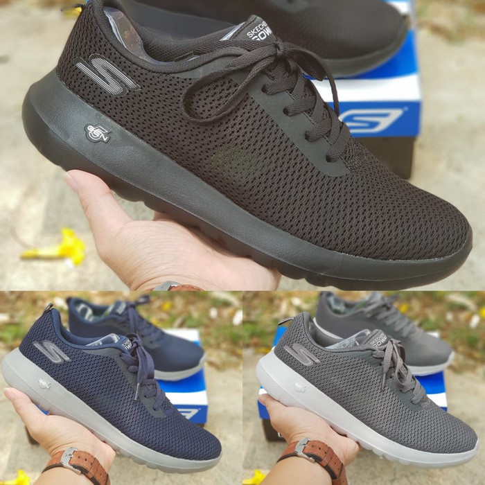 Sepatu Casual Skechers gowalk max tali