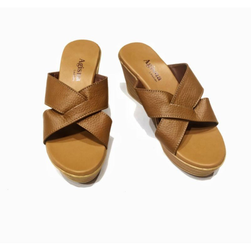 Wedges Kulit Wanita