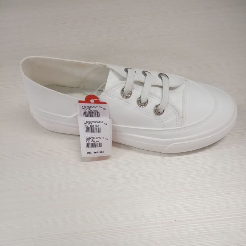 sepatu putih TRISET