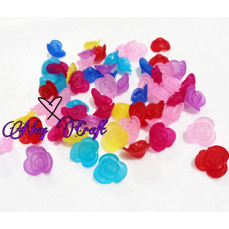 Manik dop mawar kuncup /manik kaca kristal mawar / mote akrilik mawar bunga