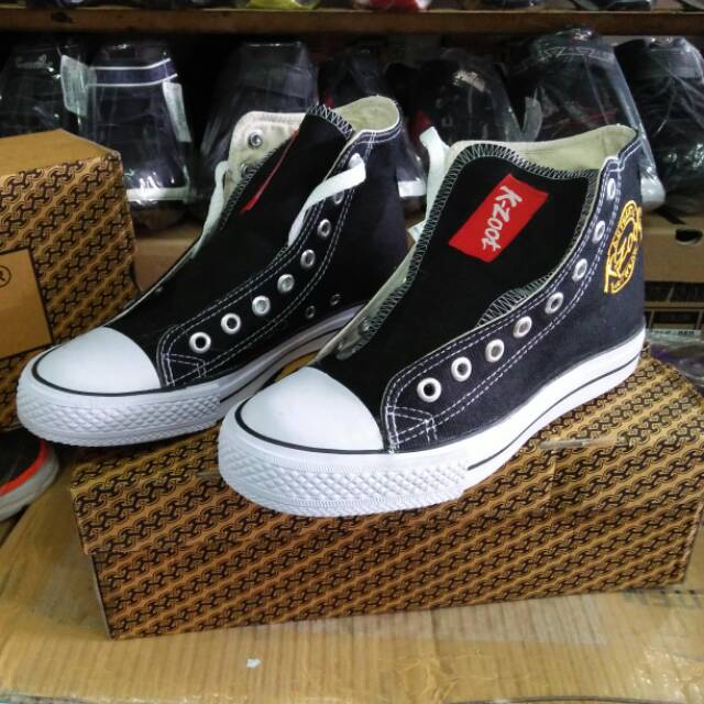 Sepatu sekolah Tinggi hitam putih merk K-Zoot Rossi Original