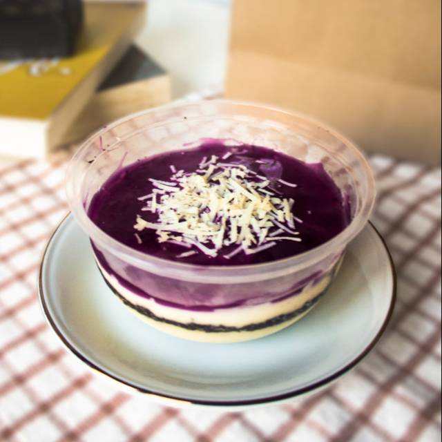 

BLUEBERRY CHEESECAKE DESSERT BOX