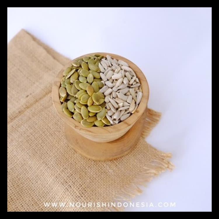 

Roasted Mix Seeds 250Gr Terpercaya