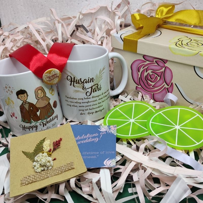 

Kado Nikah | Wedding Gift | Hampers Nikah | Hamper Kawinan | Couple Wedding | Kado Anniversary