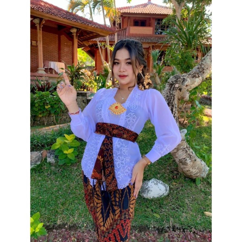 Kebaya Jadi Bordir /Kebaya Bordir Bali /kebaya Bali murah /kebaya tangan kerut / jahitan butik bali