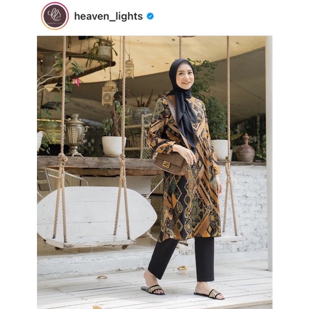 HEAVENLIGHT SAHARA TUNIK PLEATS Prelove