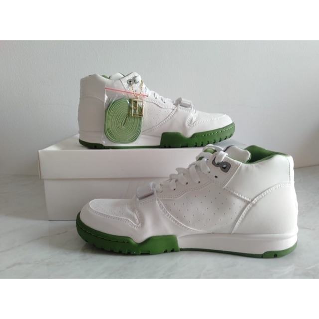 nike fragment trainer