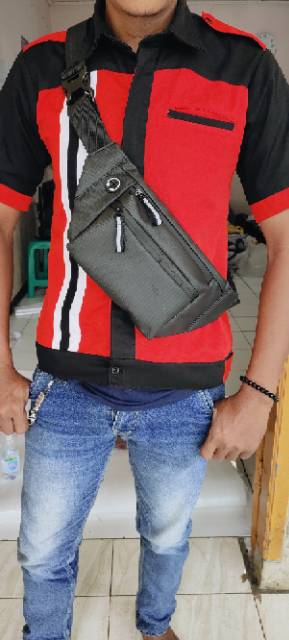 TAS SELEMPANG PRIA TAS PNGGANG WAISTBAG PRIA WANITASporty MONZA waterproof bukan yg abal abal