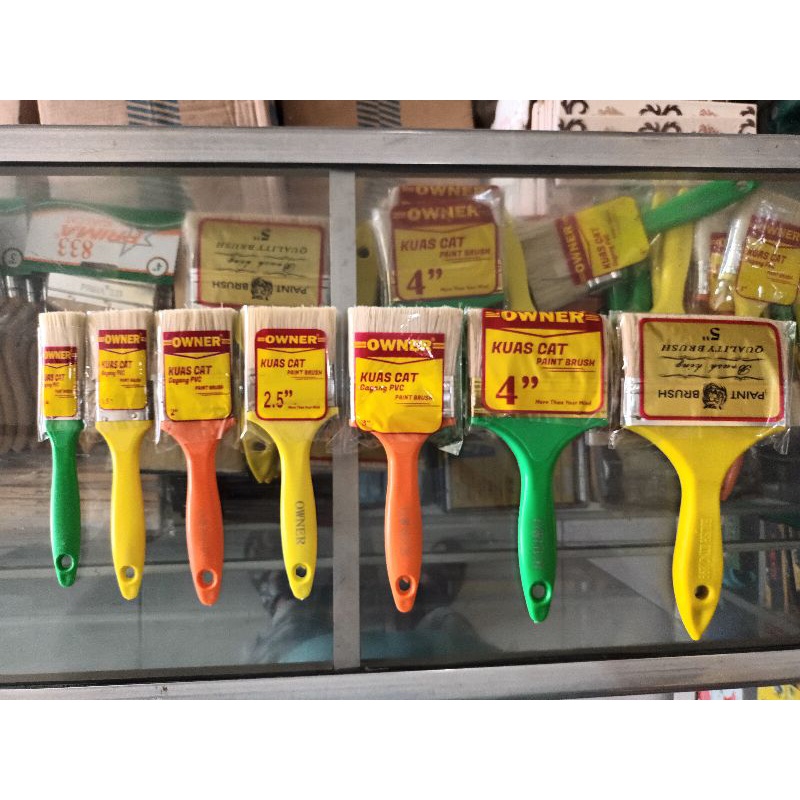 

Kuas/Koas Cat Ukuran 1" , 11/2" , 2" , 2 1/2" , 3" , 4