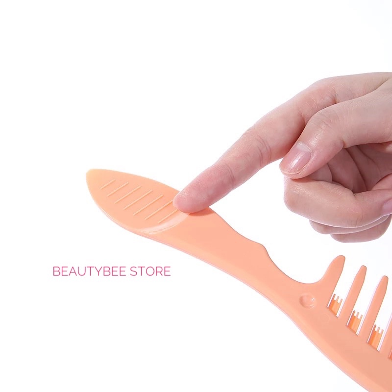 HAIR COMB / SISIR CARANG BESAR / SISIR RAMBUT RONTOK C315