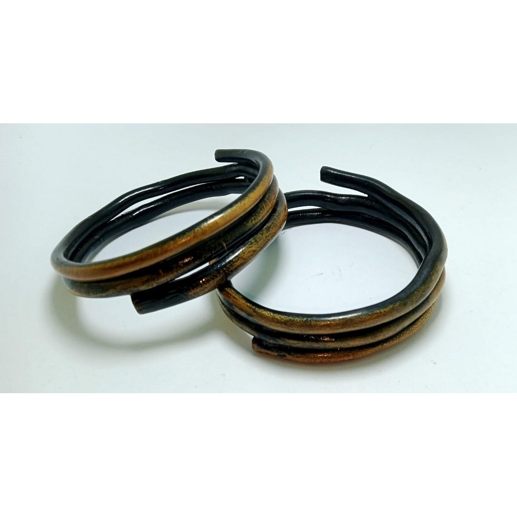 Gelang Tali Arus Emas