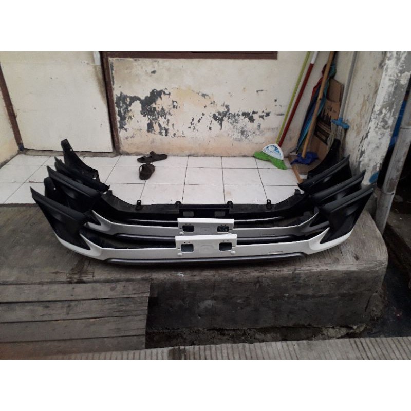 bodykit depan fortuner vrz