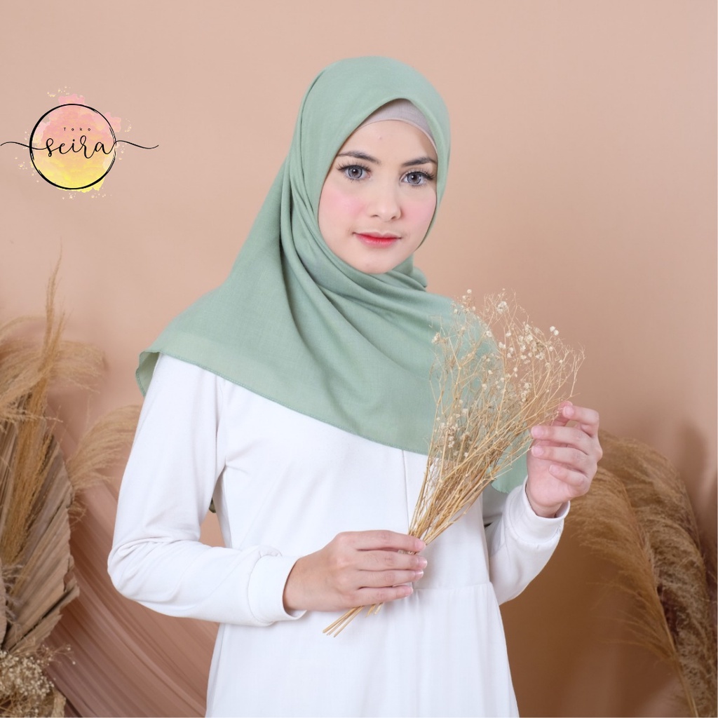 [BISA COD] Bella Square Hijab Segiempat / Kerudung Segi Empat Bella Square / Jilbab Segiempat Bela (Kain Tebal Adem Tidak Menerawang)-Mint Green