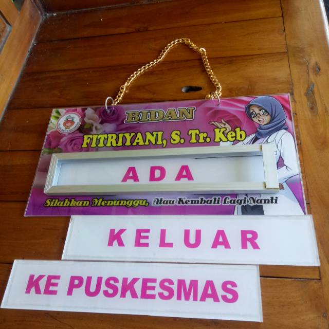 

Papan nama Ukuran 30*15 + (2 slot)