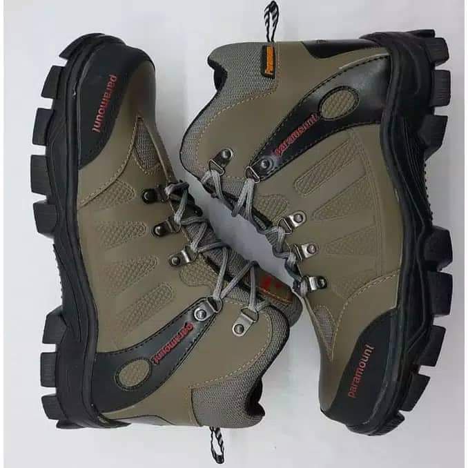 Sepatu safety paramount ujung besi