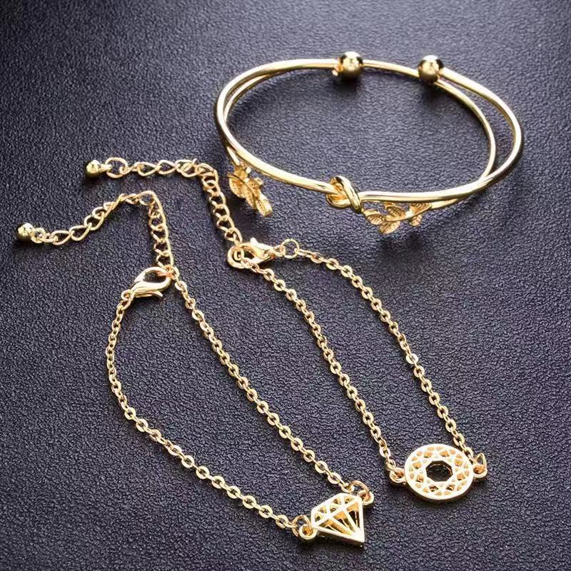 4Pcs / Set Gelang Wanita Model Vintage Simple Elegan Motif Daun Berlian Hollow / Gelang Tangan