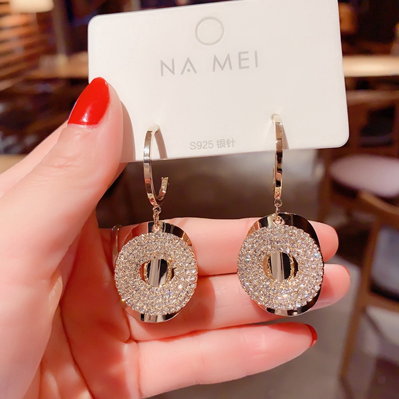 Anting Drop Mutiara Putih Bentuk Bulat Warna Emas Bahan Zirkon Gaya Korea Bohemian Untuk Wanita