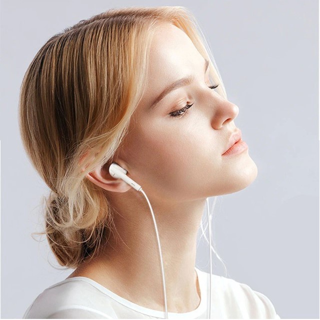 Headset Earphone Type C Dengan Mic / Earpods Earphone Headset In-Ear USB Type C with Mic