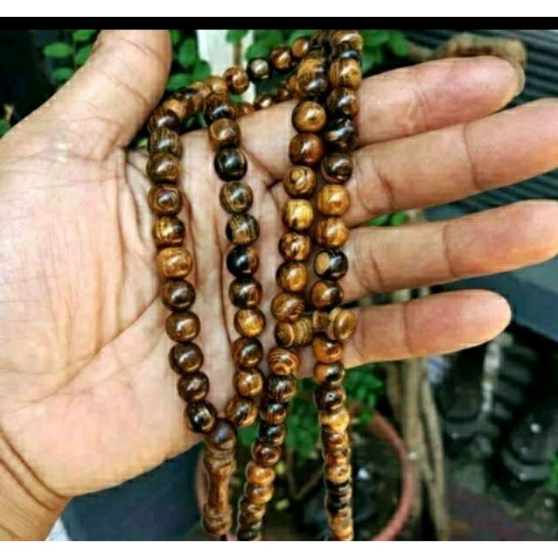 Tasbih gaharu asli wangi 8mm tasbih gaharu kalimantan tasbih gaharu  hitam tasbih 99butir