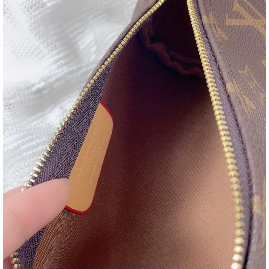 L Vuitton 2 Straps 7062 ( Free Dustbag +BubbleWrap)