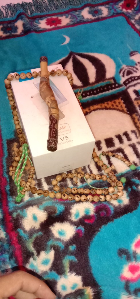 Cemeti Kayu Oud Solib