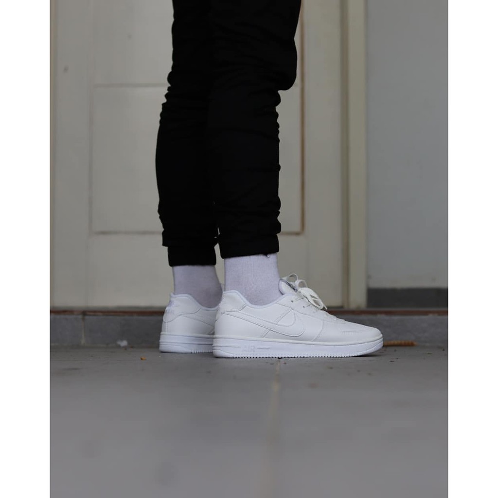 TERLARIS Sepatu Nike Force Full White All white Putih Sneakers Olahraga Running Jogging Senam Dance Wanita