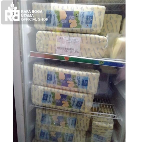 

Terbaru.. Keju Mozarella Oldenburger 500gram/Mozzarella Cheese CAS
