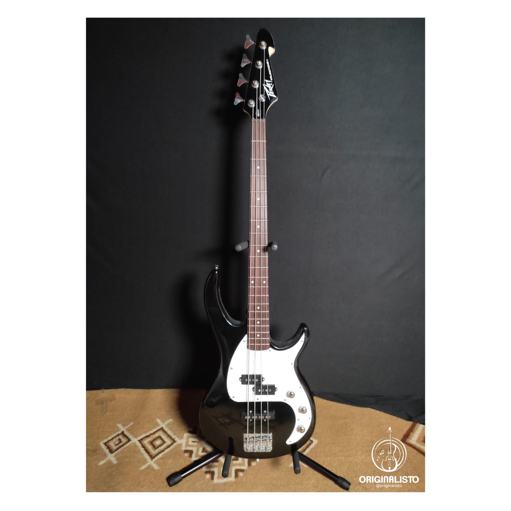 Bass Peavey Milestone 4 string - Black
