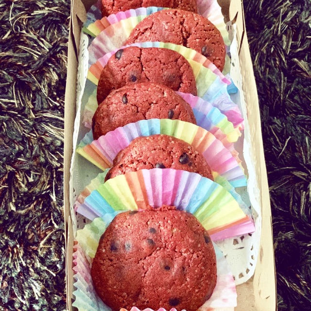 

Red Velvet chewy cookies