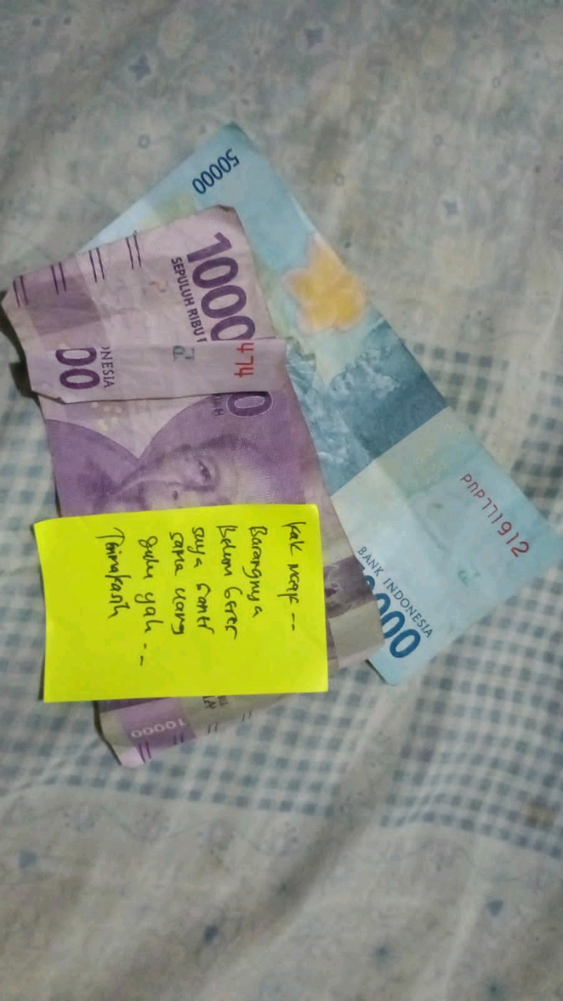 Sepatu Oxford Wanita Tali / Docmart Cream Dk04