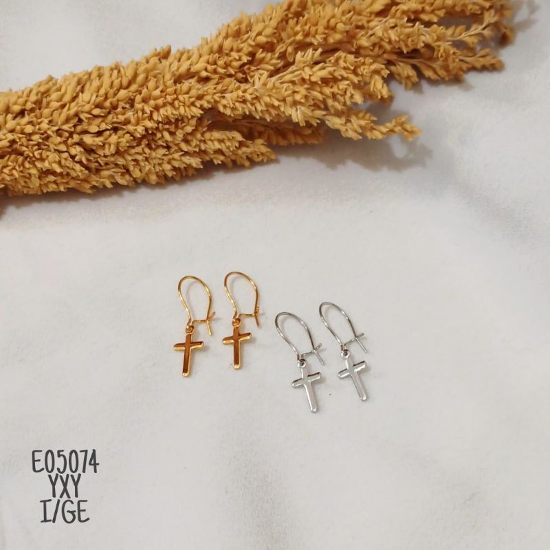 Anting Salib Yaxiya gold E05074