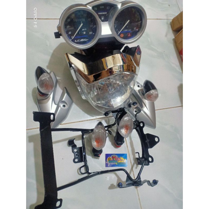 Paket Komplit Vixion Old Hedlamp Breket Lampu Kuping Lampu Spidometer Plus Sen 4 Pic Depan Belakang