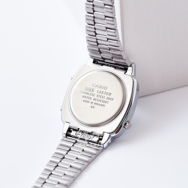 casio la670w battery type