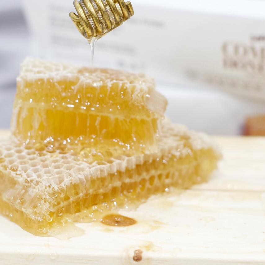 

Ready Banyak Madu Sarang 500 grams Murni Asli Original Premium Mellifera GT7^^