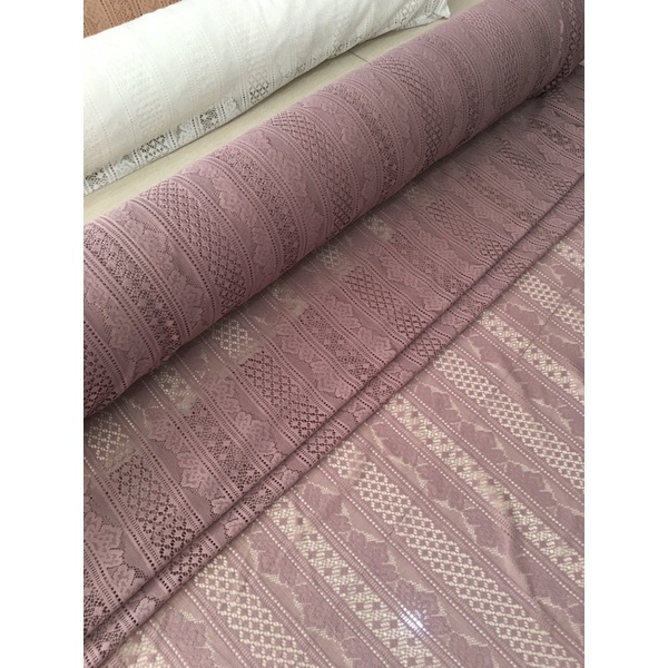 Bahan Kain Brokat Brukat Halus Lace Motif Salur Crown Warna Dusty Puple Ungu Taro