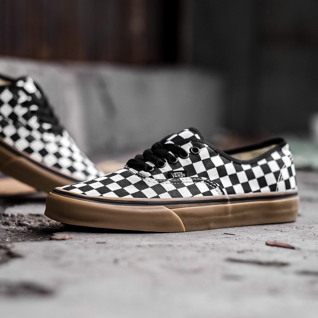vans authentic checkerboard gum plimsolls