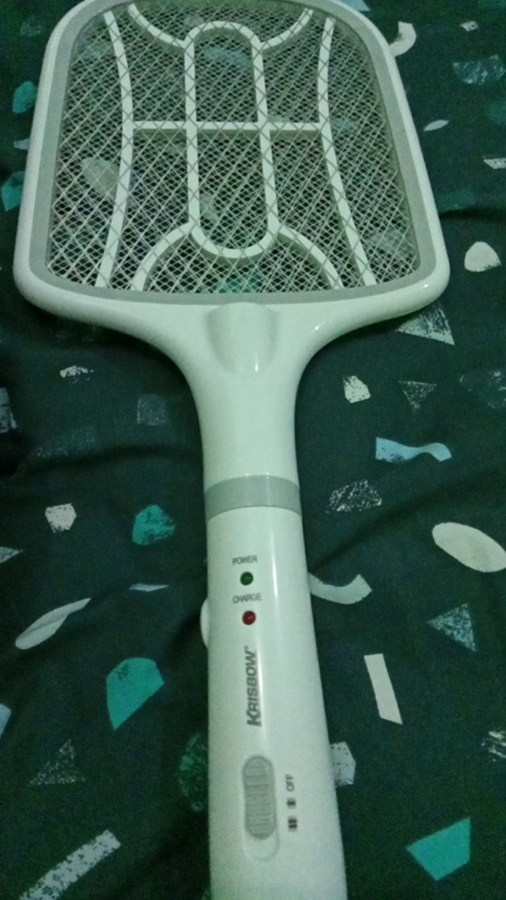 Raket Nyamuk Krisbow + Senter