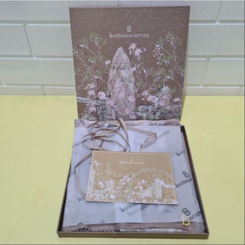 Preloved Buttonscarves British Khaki