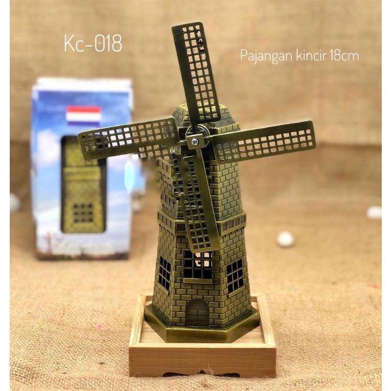 Miniatur Pajangan Kincir Angin Belanda 18cm