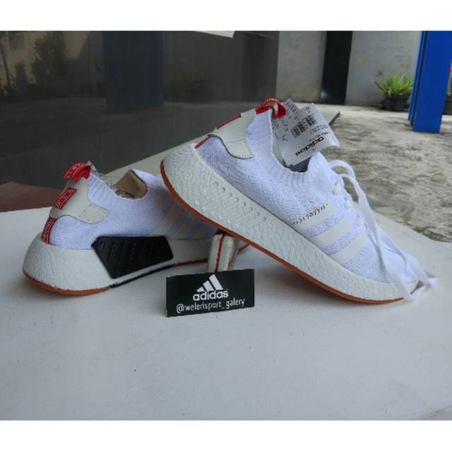 Adidas NMD R2 White Putih