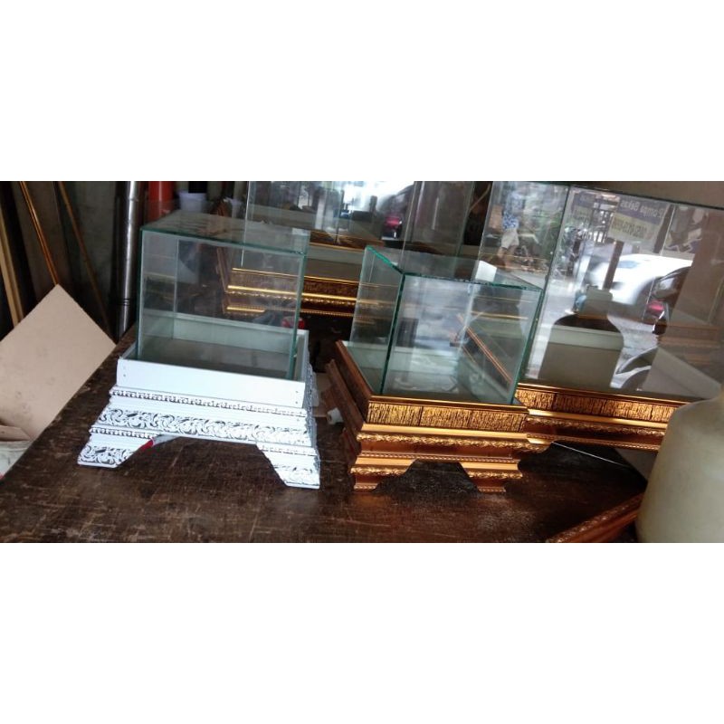 KOTAK HANTARAN KACA SET ISI 8